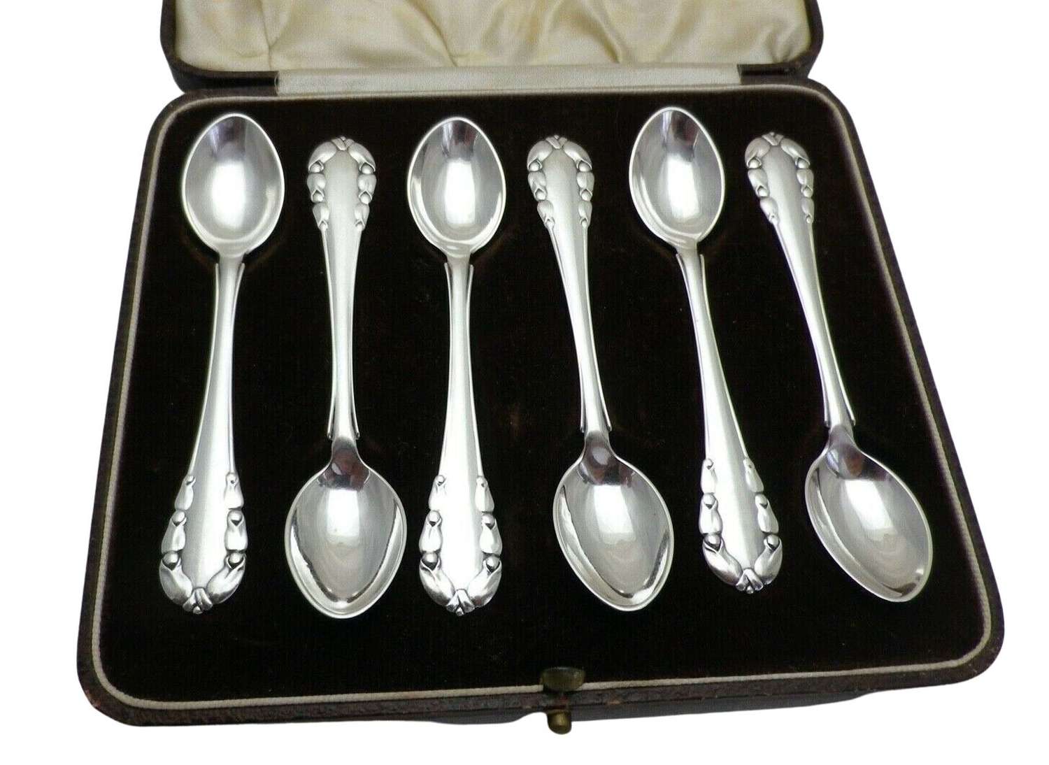 Rare Georg Jensen Cased 6 Solid Silver Teaspoons Lily of the Valley